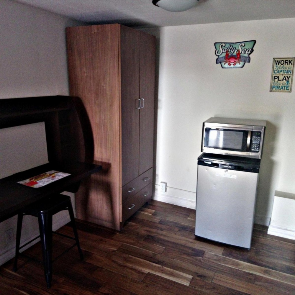 Desert Hills Motel Image 25