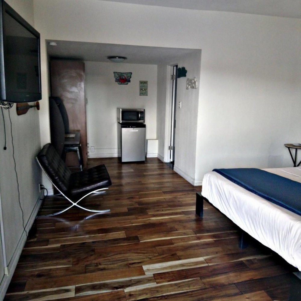 Desert Hills Motel Image 26