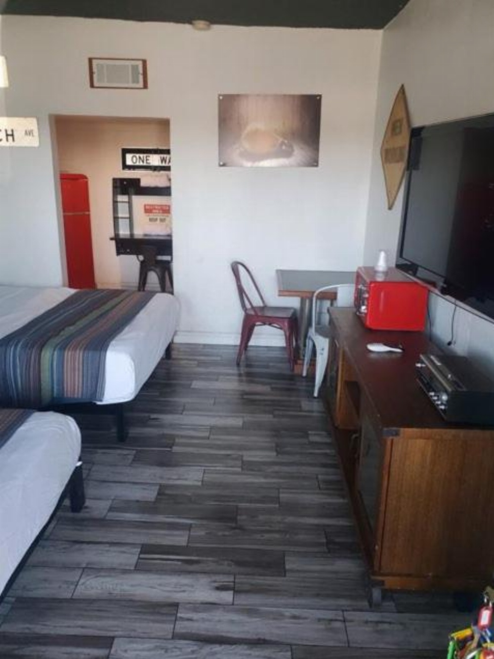 Desert Hills Motel Image 30